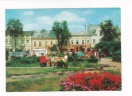 Nowy Targ Rynek NEONY 1976r. Samochody Wołga Mercedes Syrena Żuk