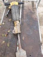 MŁOT WYBURZENIOWY PNEUMATYCZNY Z GROTEM NIEMIECKI 23 KG