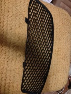 Mercedes-Benz OE A1768851422 kratka zderzak cała oryginalna nowa