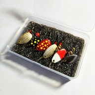 Błystki obrotowe na klenia okonia pstrąga Ubik obrotówki w pudełku 0 i 1