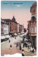 Frankfurt nad Odrą droga kamienice reklamy ludzie