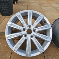 Felga 17cali 5x112 6.5j et52 Vw Touran 5TA Ładna