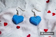 Niebieskie kolczyki serca w stylu Minecraft. Walentynki.