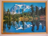 Obraz z puzzli 2000 –oprawiony w drewnianą ramę–malowniczy górski krajobraz