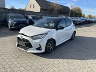 Toyota Yaris Hybryda Automat Klimatronik Kamera