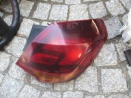 OPEL ASTRA J 4 HB 5 DRZWI 2009-2016 ROK LAMPA TYŁ PRAWA DYMIONA 13319948