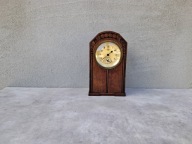 Stary budzik w dębowej obudowie Lenzkirch -1916 rok