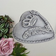 SERCE Z BETONU dekoracyjne /przycisk do papieru 11x10 x 5 No 2