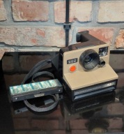 KOLEKCJONERSKI POLAROID LAND CAMERA 500 ZESTAW Z LAMPĄ BŁYSKOWĄ LATA 80