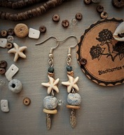 SURF kolczyki z niebieską lawą rozgwiazdą z howlitu drewnem BlackberriesArt