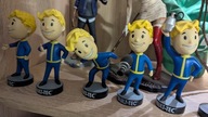 Kolekcjonerskie figurki FALLOUT BobbleHead Vault Boy 14szt