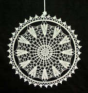 Zawieszka ozdoba na okno szydełkowa 26cm (Z156)