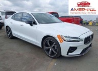 Volvo S60 B5 Core Dark Theme 2024 2.0L 2.0 Benzyna 247KM