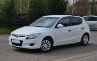Hyundai i30 GWARANCJA, 1.4 Benzyna, ISOFIX, Maly przebieg, Ladnie utrzyman
