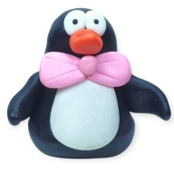 PINGWINEK ŚWIĄTECZNY FIGURKA Z MODELINY