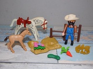 b65 PLAYMOBIL konie źrebak