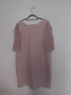 Pudrowo różowa elegancka sukienka midi plus size 50