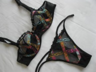 SIMONE PERELE stanik BOHEMIA r. 75B + stringi (NOWE)