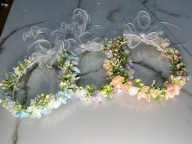 Wianek komunijny, różowy, fioletowy, niebieski delikatny zestaw komunijny