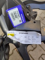 VOLVO S60 V60 II Lift ślizg mocowanie Zderzaka Przedniego 31323840 NOWY