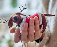 Ozdoba choinkowa bombka jamnik pies lampki BLOOMINGVILLE filcowa milojest