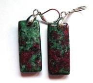 Zoizyt z rubinem, wiszące kolczyki, duże prostokąty w srebrze