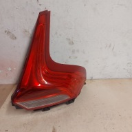 LAMPA TYŁ PRAWY VOLVO V40 II 31395479