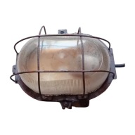 Lampa przemysłowa kanałowa, żeliwna ZAOS 100 W / 220 V. PRL.