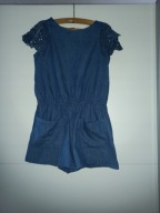 Świetny kombinezon z koronką 134/140