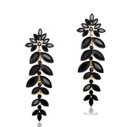 wizytowe KOLCZYKI CYRKONIE długie CZARNE 8 cm błyszczące złote