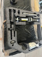 Audi A4 B8 A5 8T wkład bagażnika, zestaw do wymiany koła lewarek klucz ucho