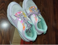 Adidasy Dziewczęce Buty Sportowe Dla Dziewczynki Lekkie Trampki Siatka r 35