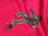 ZAMEK RYGIEL ZACZEP MASKI PRZÓD PRZEDNIEJ VOLVO S60 II V60 II 31218611