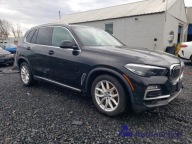BMW X5 2021 BMW X5 XDRIVE40I 3.0 Benzyna 335KM