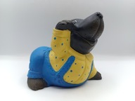 Kret w ogrodniczka - figurka - może stać na zewnątrz 14cm