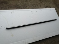 Hyundai Tucson III listwa zgarniająca drzwi lewy przód chrom