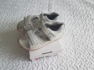 Cool Club ładne i wygodne białe sandałki roz 32