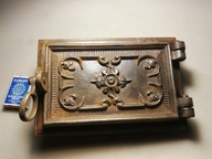 Stare żeliwne drzwiczki do pieca, kominka, kozy, wędzarni