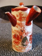 Japonia, Kutani, XIX w - Kyusu- dzbanek do herbaty, ręcznie malowany.