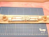 kołki rozporowe uchwyt hak do powieszenia grzejnika KERMI NT2000