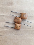 Kondensator ferroelektryczny 390 pF, K, 63 V