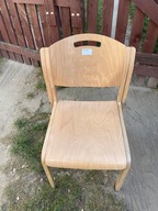 Stare Krzeslo w dobrym stanie