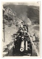 D04 Unsere Wehrmacht Schwere Artilerie auf dem Wege zur Front Berlin LW SS