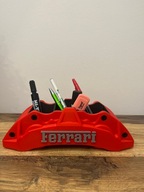 Organizer na biurko do biura F1 zacisk hamulcowy FERRARI