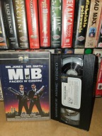 FACECI W CZERNI KASETA WIDEO VHS - TOMMY LEE JONES | KOMEDIA