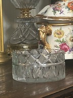 KRYSZTAŁOWA CUKIERNICA BOMBONIERA BOGATO ZDOBIONA - PRL