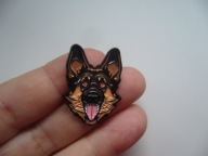 PIN PRZYPINKA BROSZKA PIES OWCZAREK NIEMIECKI
