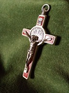 Piękny krzyżyk 8,1cm. x 4,4 cm.