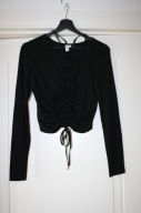 Czarna bluzka crop top marki &Other Stories