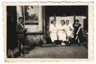 D26 Cieszyn Teschen Bar Mleczny ekspedientki Plakat CIEKAWOSTKA Mennicza 2